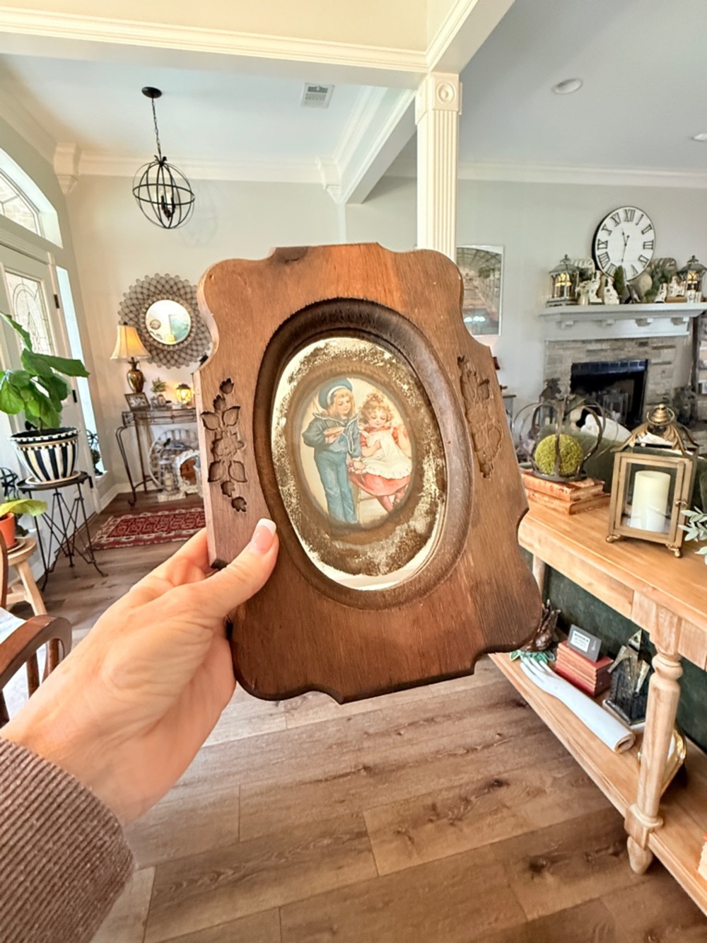 Vintage Reflective Art Chunky Wood Framed Oval Print - Picture 8 of 11